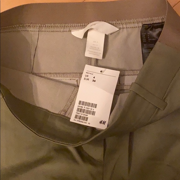 Brand new kaki pants - Picture 2 of 2